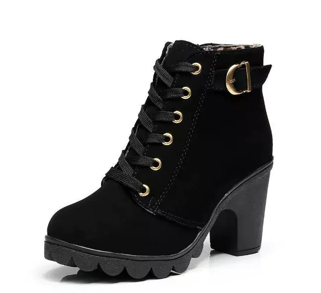 Women's Vintage Winter-Ready Lace-Up Ankle Boots With Stud Detailing